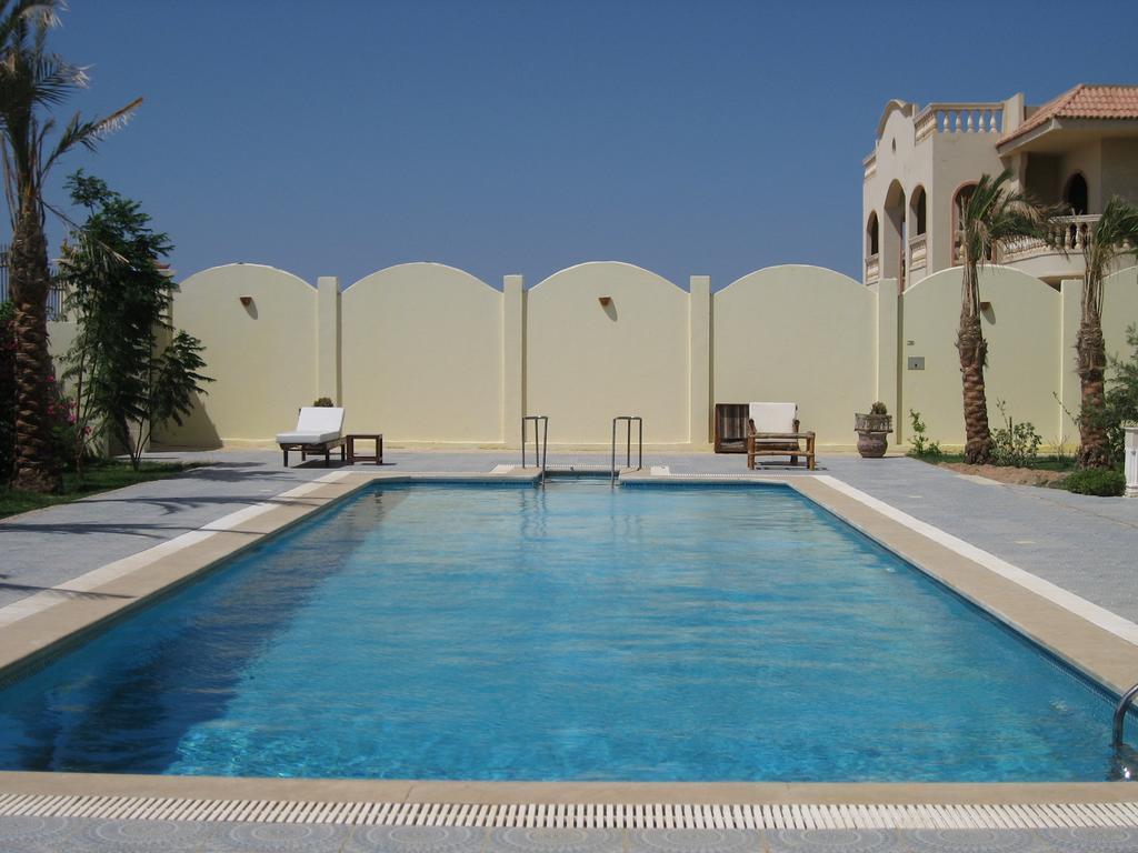 Villa Shahrazad Hurghada Bagian luar foto